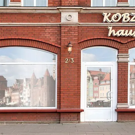 Couette-café Kobza Haus Old Town 3*